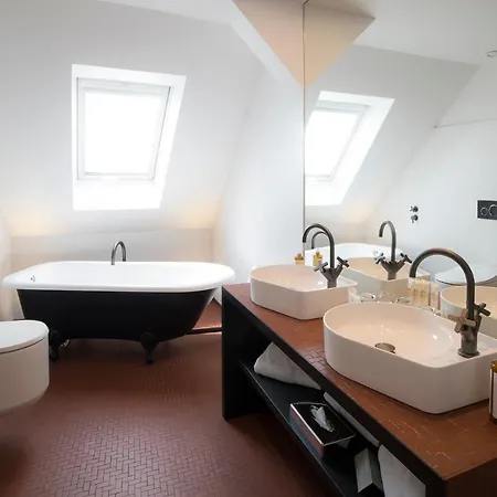 Hotel Hannong & Wine Bar 4*