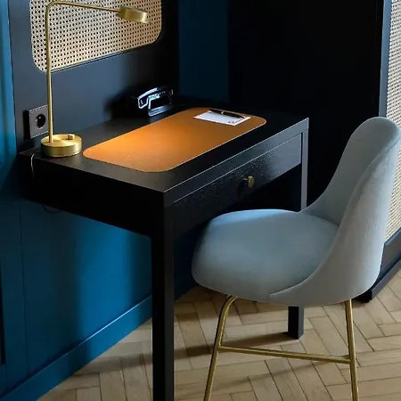 Ξενοδοχείο Hannong & Wine Bar 4*