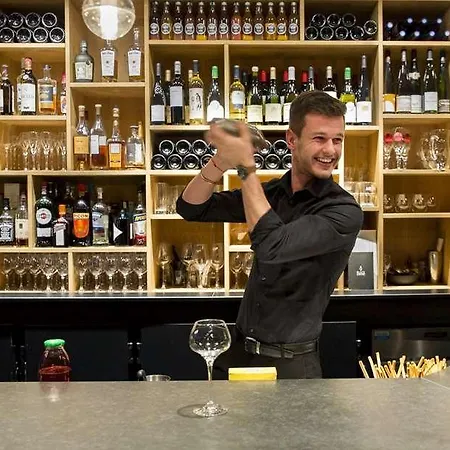 Ξενοδοχείο Hannong & Wine Bar