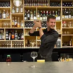 מלון Hannong & Wine Bar