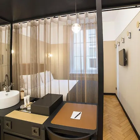 Hannong & Wine Bar Szálloda 4*