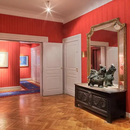 Hannong & Wine Bar 4*